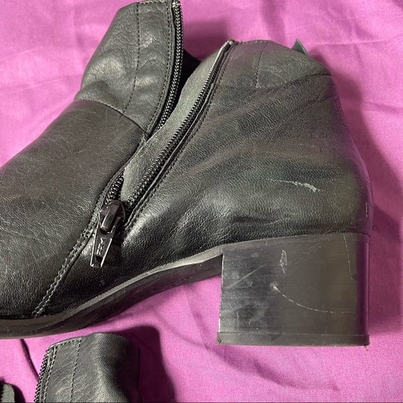 Paul Green Nelly Block Heel Booties - Picture 7 of 12